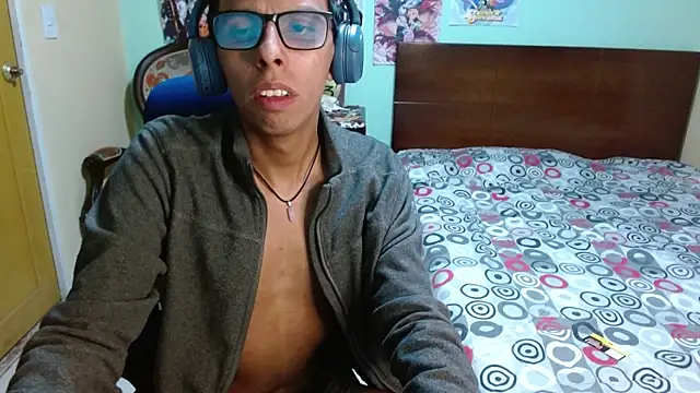 DavTwink3100 online show from 11/13/25, 01:42