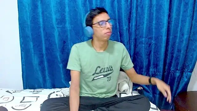 DavTwink3100 online show from 01/15/26, 02:15