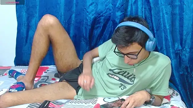 DavTwink3100 online show from 04/11/26, 01:24