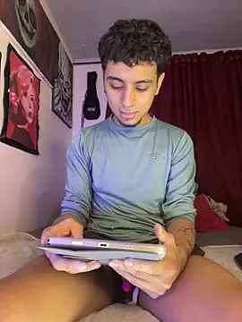 lukaOnline  online show from 10/21/25, 02:44