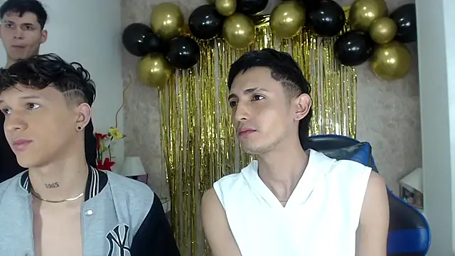Snapshot of 3Boys_OneDream chatting on 10/18/25, 01:46 3Boys OneDream online show from 10/18/25, 01:46