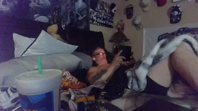 Snapshot of bigdaddyrooster chatting on 02/03/26, 06:40 bigdaddyrooster online show from 02/03/26, 06:40