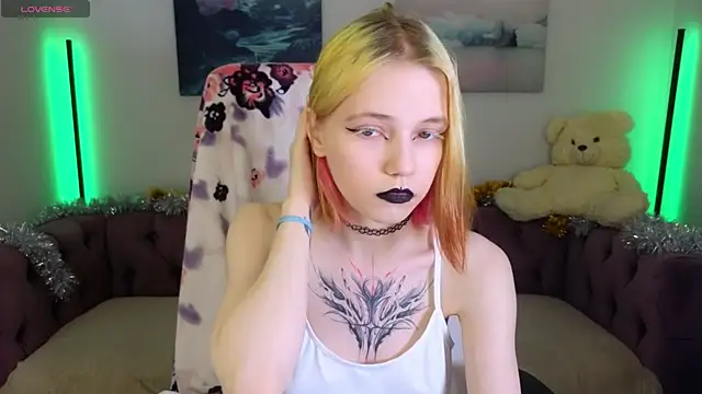 MitaSide online show from 12/17/25, 08:58