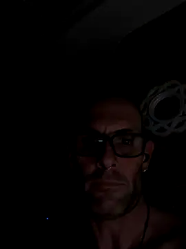 Snapshot of Vanovik20 chatting on 11/01/25, 02:18 Vanovik20 online show from 11/01/25, 02:18