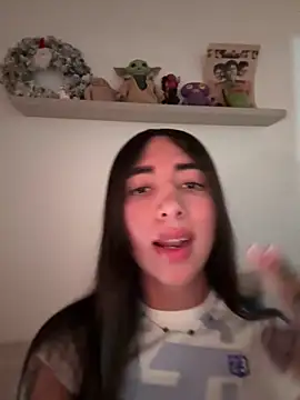 valeriahornier online show from 04/08/26, 01:51