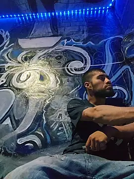 vergueo3 online show from 02/25/26, 02:01