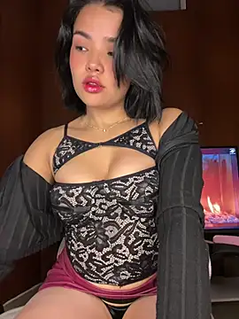 Snapshot of Chloe_Mullerr chatting on 02/22/26, 09:27 Chloe Mullerr online show from 02/22/26, 09:27