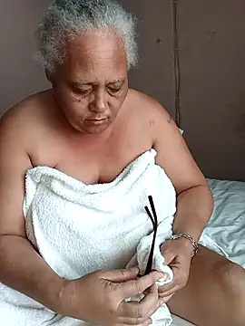 juicyboode online show from 12/02/25, 11:23