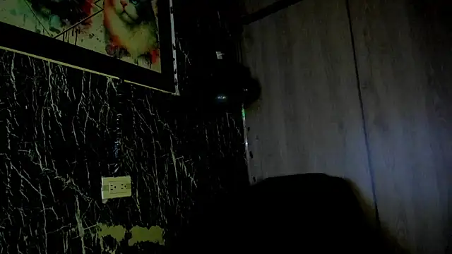 sweetcherryyy  online show from 10/28/25, 04:35