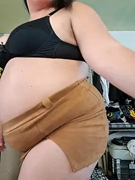 Alondrabb80 online show from 10/26/25, 08:42