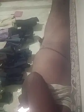 RNlov online show from 11/01/25, 06:02