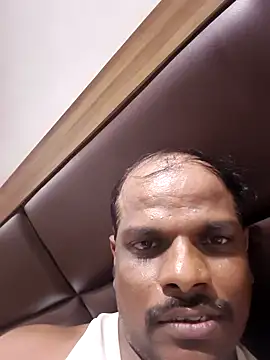 RNlov online show from 11/06/25, 03:27