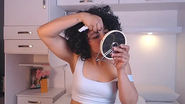 MartiRuis10 online show from 11/01/25, 08:14