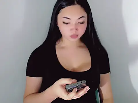 JadeHottie  online show from 03/11/26, 06:46