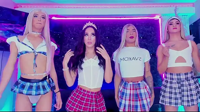 Queens Wonders Blonders online show from 01/17/26, 07:45