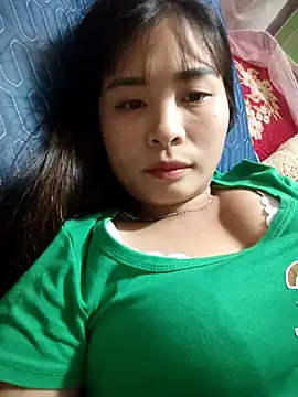 Squirrel-Pear online show from 11/08/25, 01:14