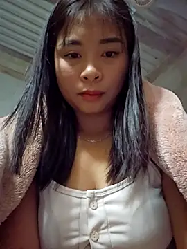 Squirrel-Pear online show from 12/05/25, 12:32