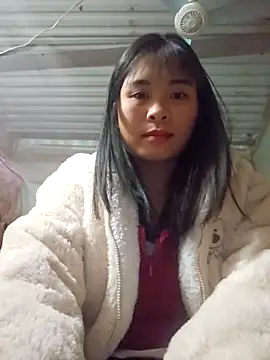 Squirrel-Pear online show from 11/29/25, 01:06