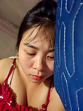 Squirrel-Pear online show from 12/02/25, 10:00