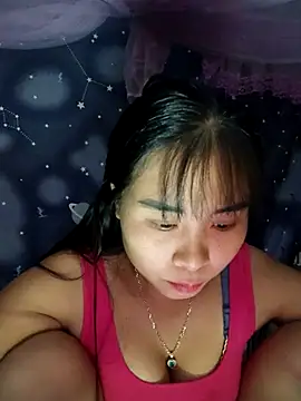 Squirrel-Pear online show from 10/27/25, 12:28