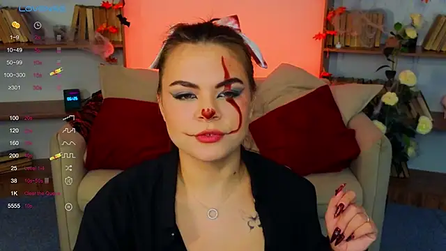 Miss Delia online show from 10/27/25, 11:27