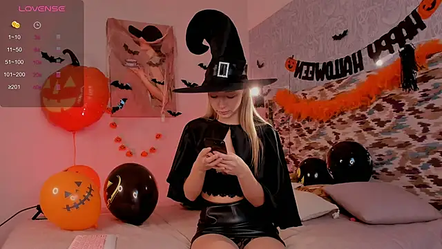 dasha sento online show from 10/23/25, 04:44