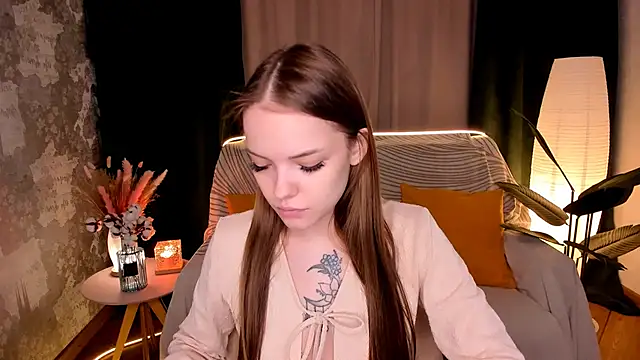 MelissaBell  online show from 12/02/25, 02:12