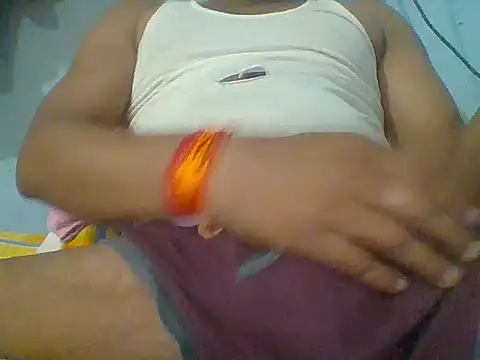 Snapshot of up_boy chatting on 04/05/26, 09:10 up boy online show from 04/05/26, 09:10