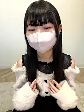 Reina cute 00  online show from 11/29/25, 03:39