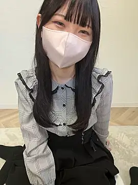 Reina cute 00  online show from 11/15/25, 03:10