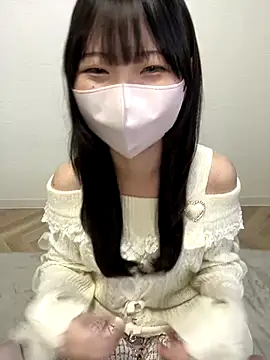 Reina cute 00  online show from 11/03/25, 03:12
