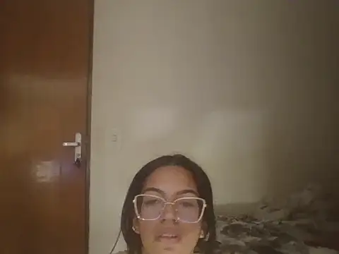 Snapshot of Casal_em_chamas chatting on 10/22/25, 03:39 Casal em chamas online show from 10/22/25, 03:39
