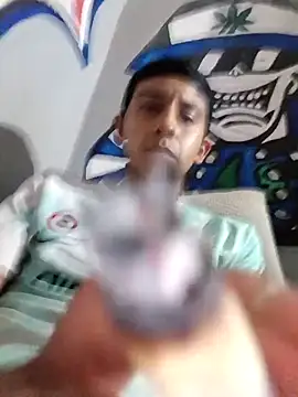 Pedropuente200 online show from 12/23/25, 09:19