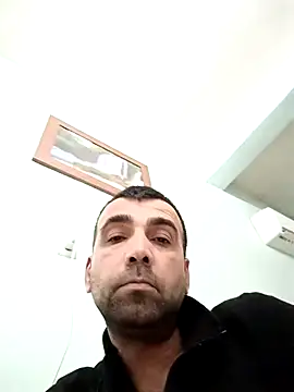 Bugattiveyron1 online show from 11/28/25, 10:32