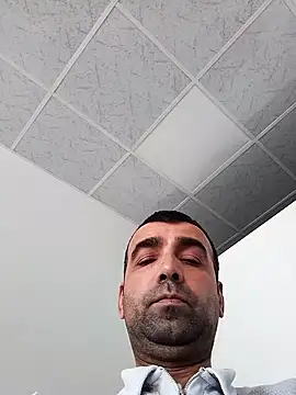 Bugattiveyron1 online show from 10/20/25, 01:00