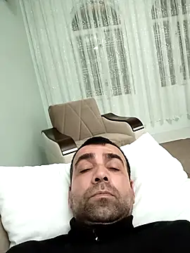 Bugattiveyron1 online show from 12/04/25, 09:36