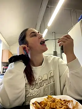 YourFrenchFeliciexo online show from 11/29/25, 02:17