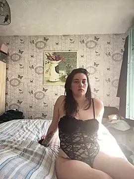 YourFrenchFeliciexo online show from 04/07/26, 11:23