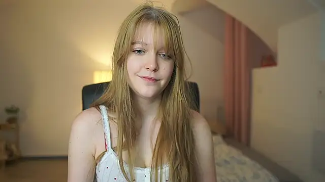 lisa mccoy  online show from 03/12/26, 02:10