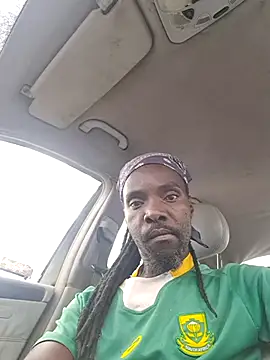 Mboro1988 online show from 04/17/26, 01:25