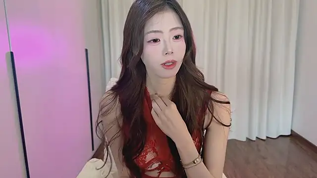 Snapshot of Onecutelittle chatting on 05/03/26, 05:56 Onecutelittle online show from 05/03/26, 05:56