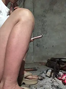 Kylie beem online show from 12/21/25, 01:35