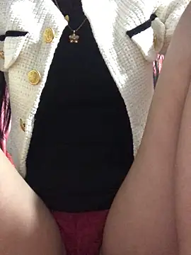 Kylie beem online show from 11/03/25, 02:28