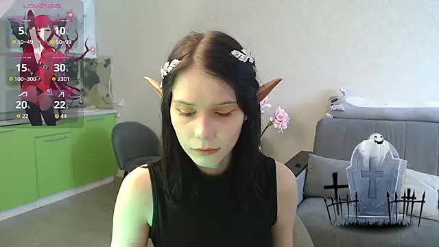 Mell Hyees online show from 10/30/25, 11:41