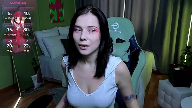 Mell Hyees online show from 10/25/25, 11:42