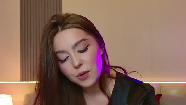 Snapshot of _Tessa_May_ chatting on 04/12/26, 02:04 Tessa May online show from 04/12/26, 02:04