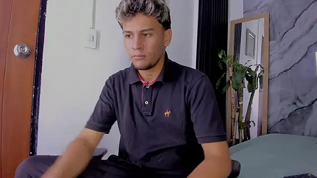 Alan-Smith1 online show from 11/17/25, 07:40