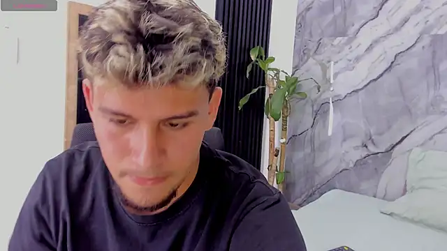 Alan-Smith1 online show from 11/07/25, 07:40