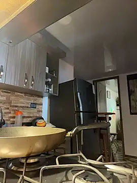 FreszX online show from 02/20/26, 03:36