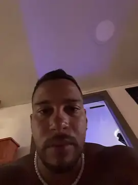 FreszX online show from 04/07/26, 04:53